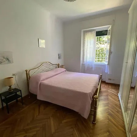 Villaggio Del Sole * جنوة
